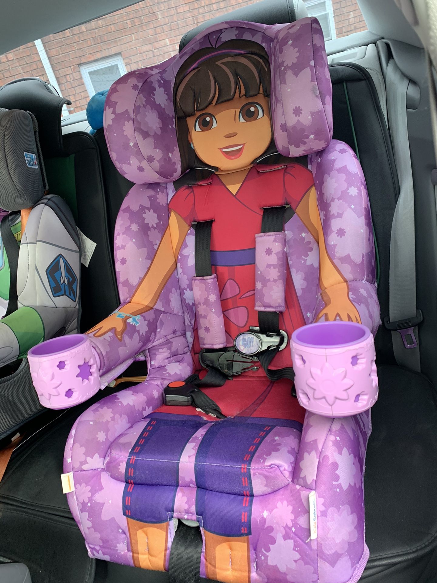 DORA THE EXPLORER CAR SEAT