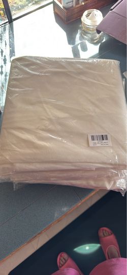 Ivory Round Table Cloths