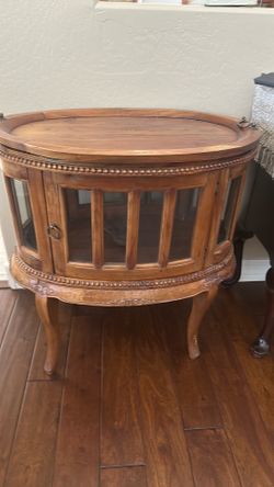 End table.