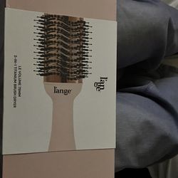 L’ange Hair Brush Dryer