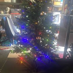 7.5ft Christmas Tree