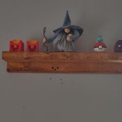 Tealin wall mount shelf. For living room, bedroom, kids room, ect. 50 lb capacity brand new ONLY PICKUP CASH ONLY