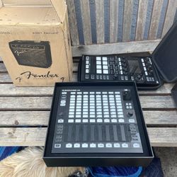 Dj Equipment 