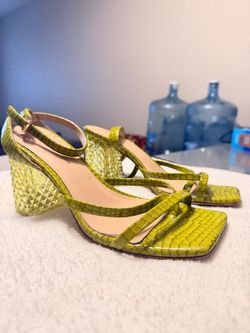 Green Croc Embossed Strappy Block Heel Sandals Antonio Melani