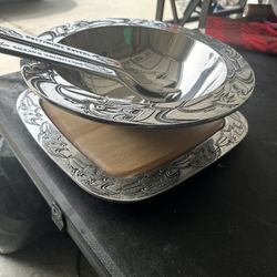 Silver Baltimore Ravens Salad Bowl And Cutting Board