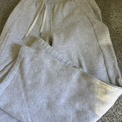 Lululemon Straight Leg Sweatpants 