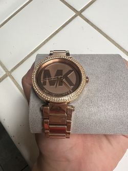 Michael kors rose gold watch