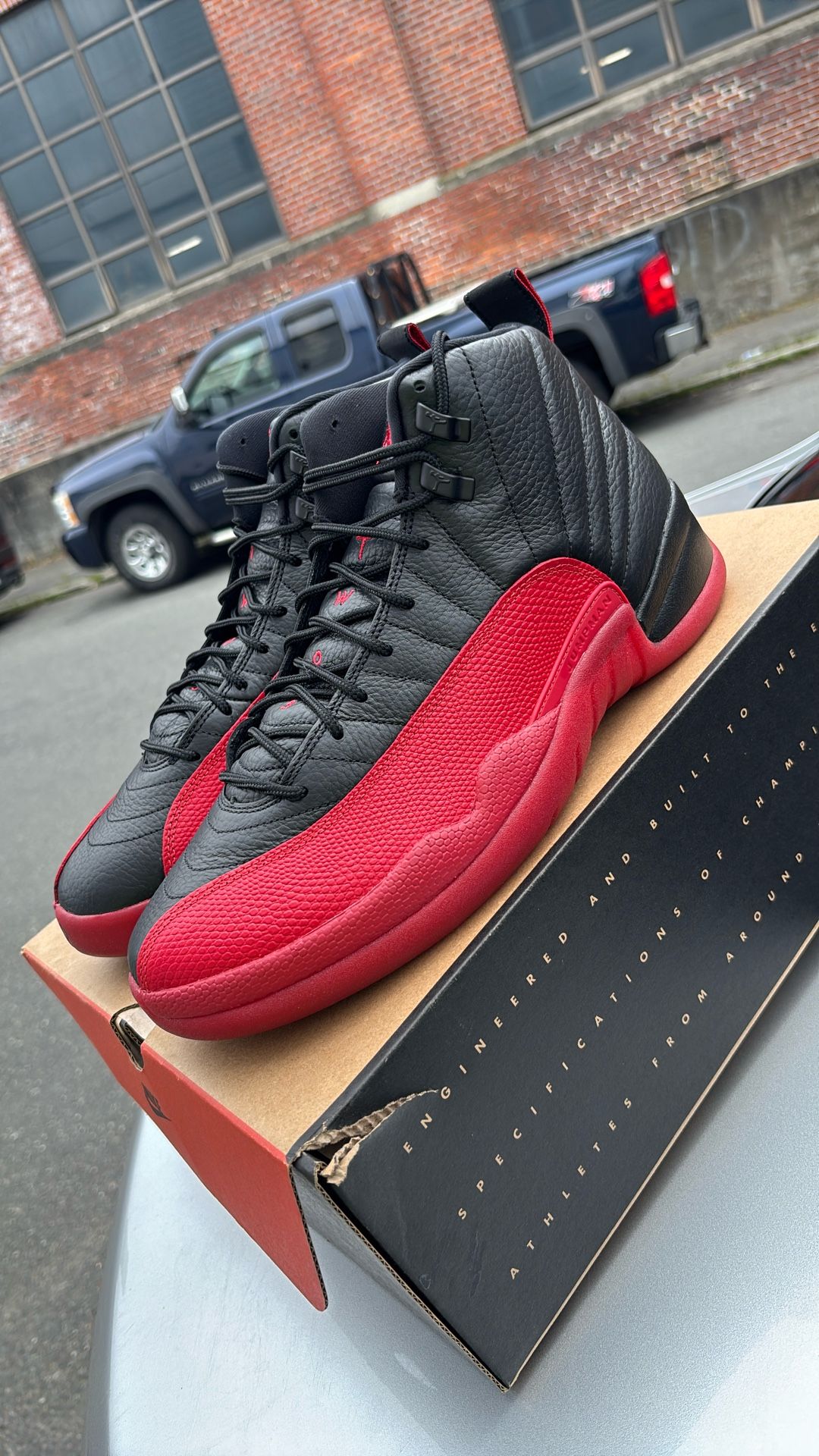 Flu Game 12s Retro.. DS Size 12 $240