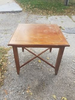 Wood end coffee table