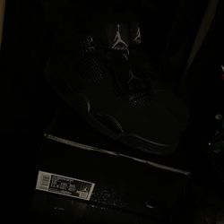 Jordan 4 Black cat 10