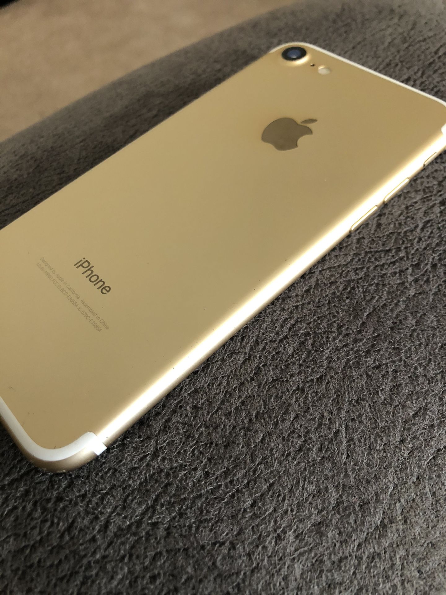 Iphone 7 gold