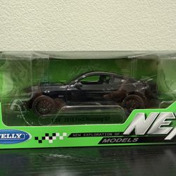 1/24 Welly FX Ford Mustang GT 5.0 (Black) Diecast Car Model