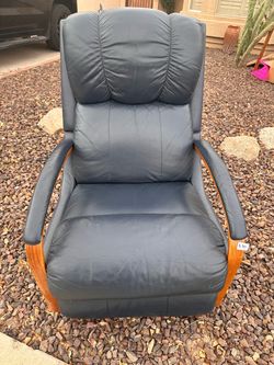 Leather Recliner Sofa
