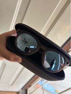 Oakley Meta Smart Glasses – Excellent Condition – Fully Functional