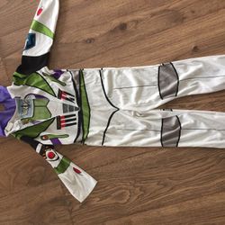 Buzz light year Halloween consume Size 3T-4T