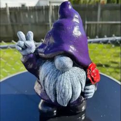 The Peace And Love Gnome