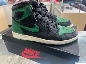 Size 10 Men Nike Air Jordan 1 Retro High OG Pine Green W Og Box Pre Owned