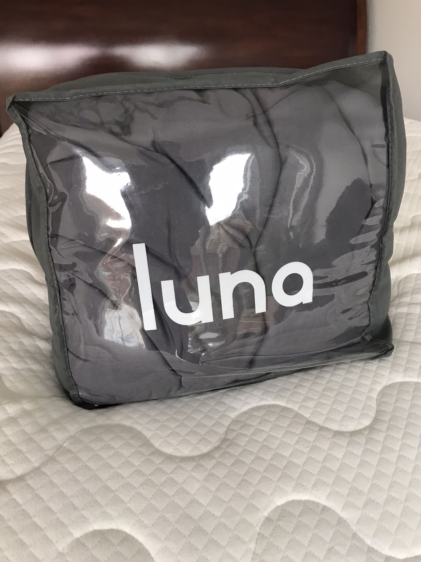 Luna Weighted Blanket - Queen - 25lbs.
