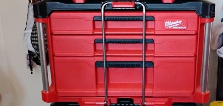 Milwawkee Pack out 3 Drawer Tool Box