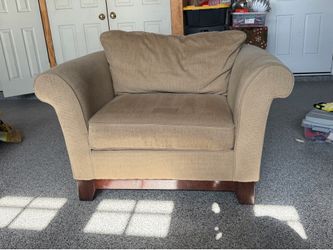 La-z-Boy Chair ( Great Condition)