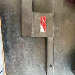 1 1/4” to 2” Trailer Hitch Adaptor