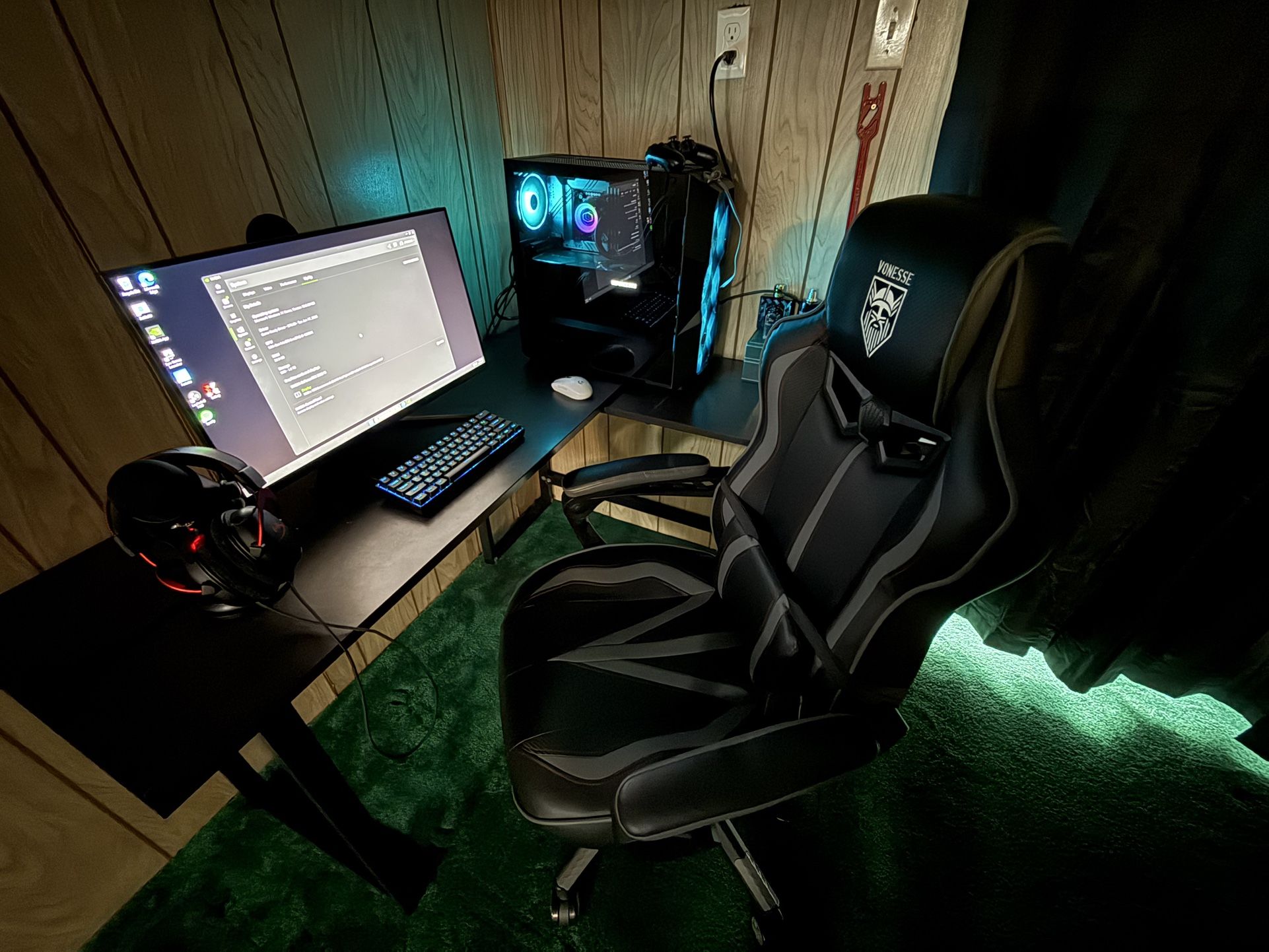 Gaming Pc Whole Set Up Bundle !!