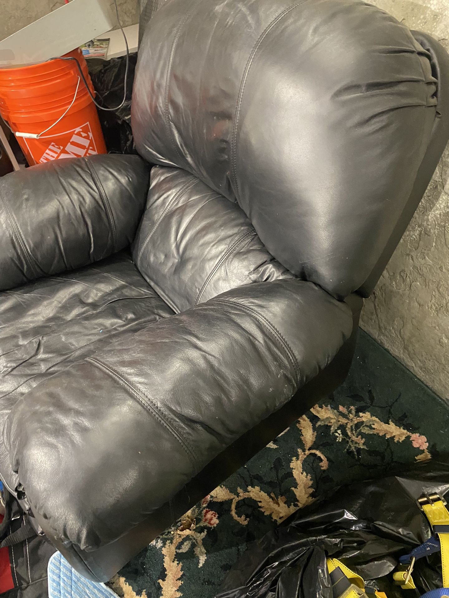 Single Sofa Couch