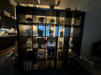20-cube shelf