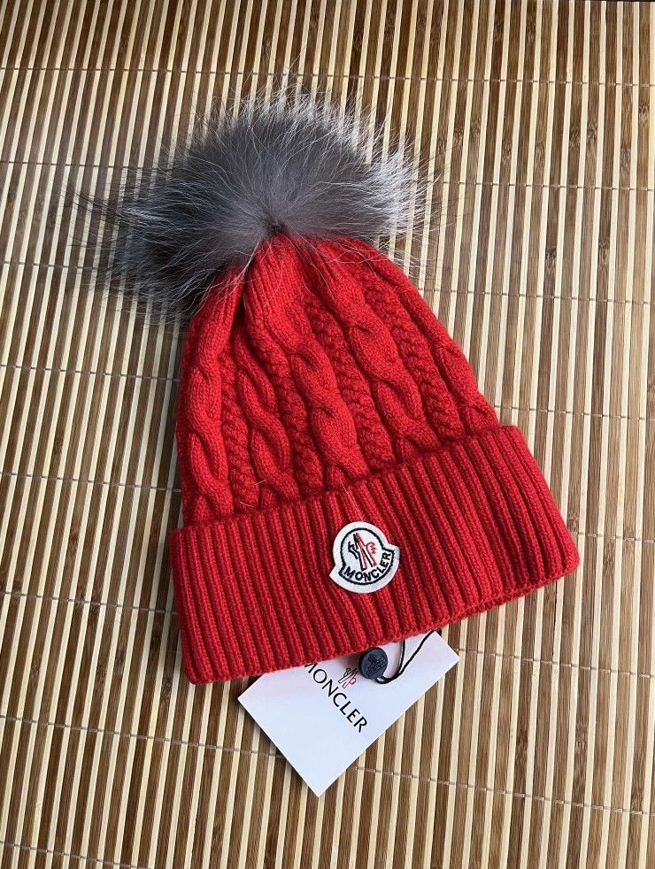 Moncler Red Knit Pom-Pom Beanie