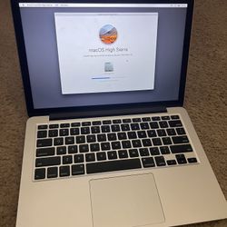 Lightly Used Macbook Pro 128 gbs