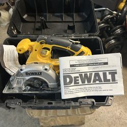 18v 5-1/2 CIRCULAR SAW