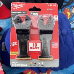 Milwaukee 1-3/8 in. Carbide Universal Fit Extreme Wood and Metal Cutting Multi-Tool Oscillating Blade (5-Pack)