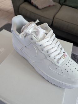 💘 Amor a Primer Paso – Kicks Nuevos para San Valentín! 👟❤️
