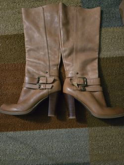 Tan Leather Boots Size 6 1/2