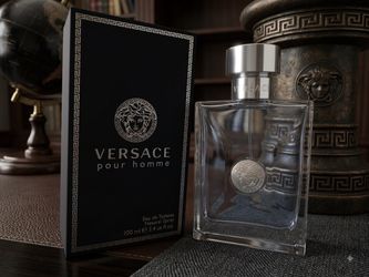 Versace Pour Homme Eau de Toilette 100ml