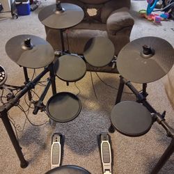 alesis dm6 electric drumkit 