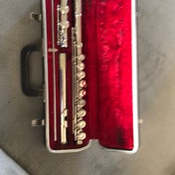 FLUTE In  Carrier Like New 