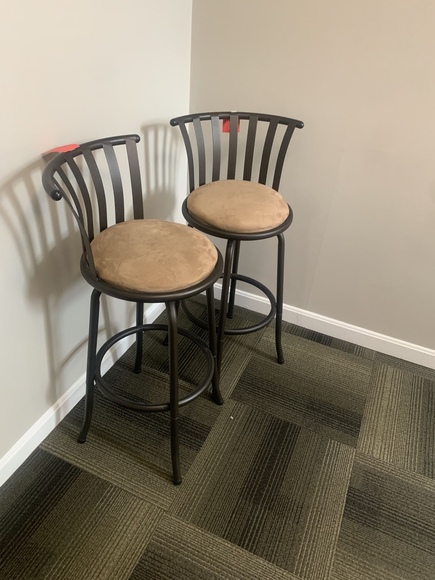 Two Stool Bar Chairs; Great Condition