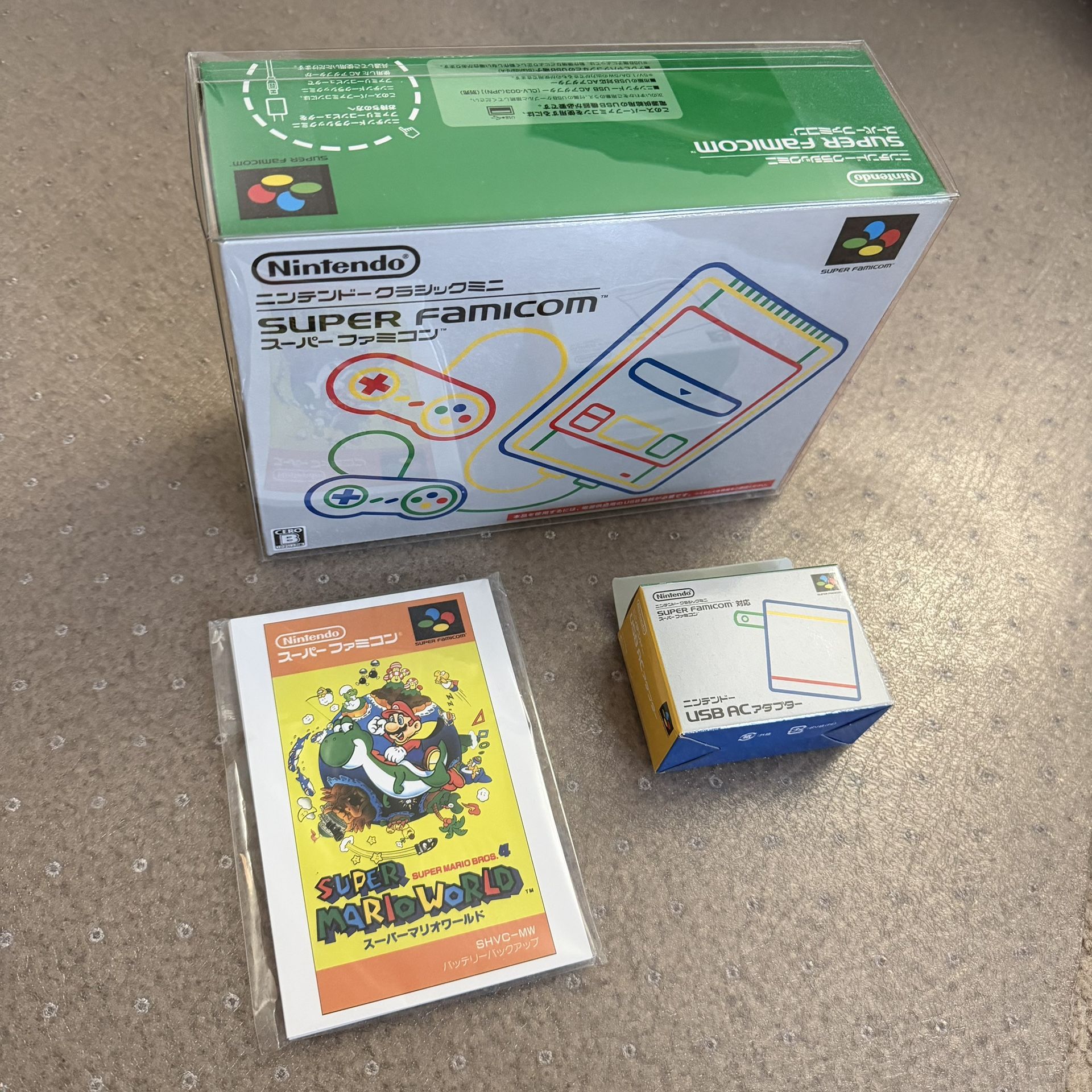 Nintendo Classic Mini Super Famicom BRAND NEW in casing!