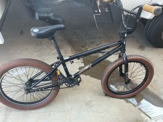 Mongoose Legion L20 BMX/freestyle bike with 20” wheels.