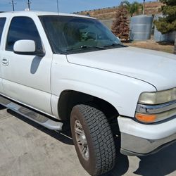 2006 Chevy Tahoe  Parts