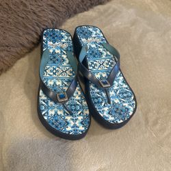 Women’s Brighton Flip Flop Sandals Size 9