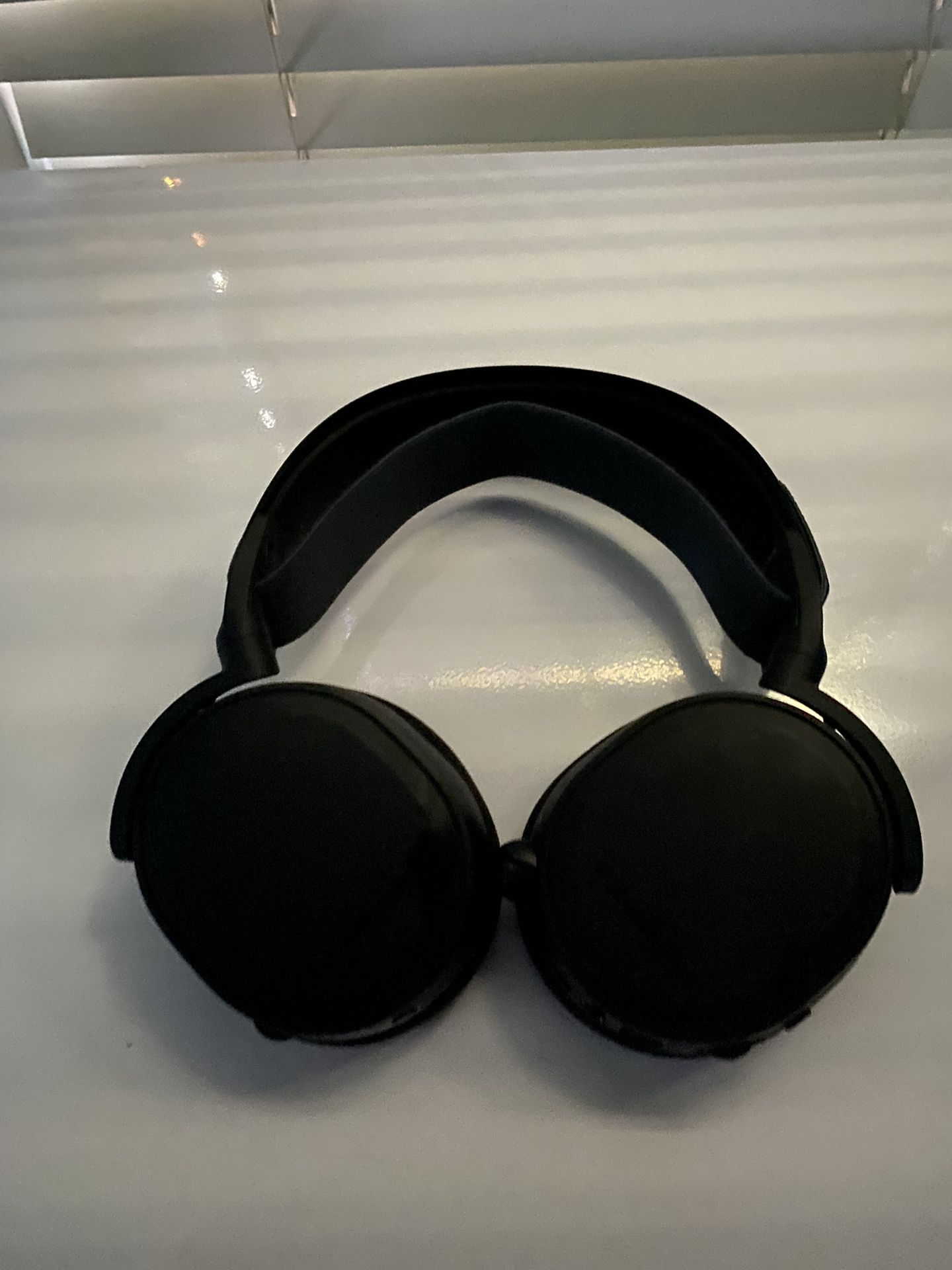 Steel Series Arctic 7+ Wireless Headset