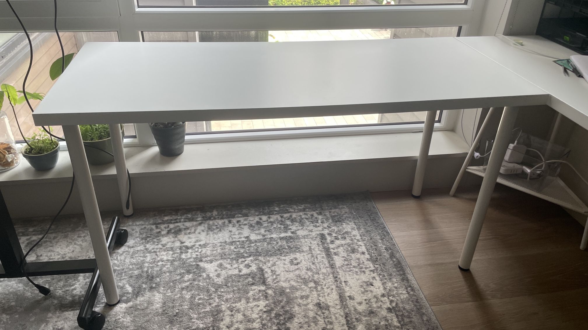 IKEA desk 120cm*60cm very new $35