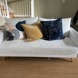 White Accent Couch (Loveseat)