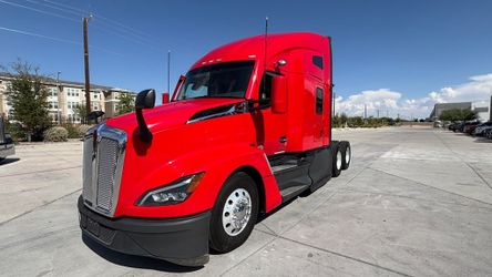 2023 Kenworth T680