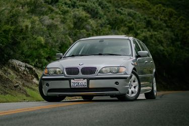 2005 BMW 325i