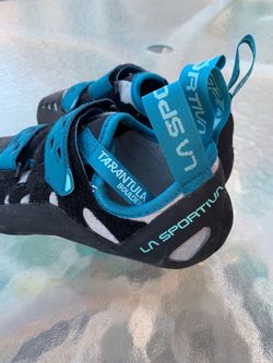 La Sportiva Women's Tarantula Boulder Climbing Shoes (size 4.5)