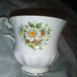 China Queens Collection Yes Cup