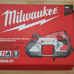 Milwaukee Deep Cut Variable Speed Band Saw

